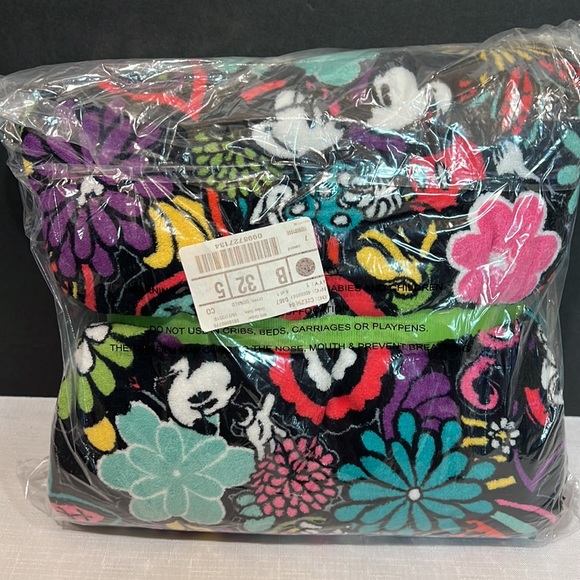 Vera Bradley Bedding Vera Bradley Disney Mickeys Magical Blooms